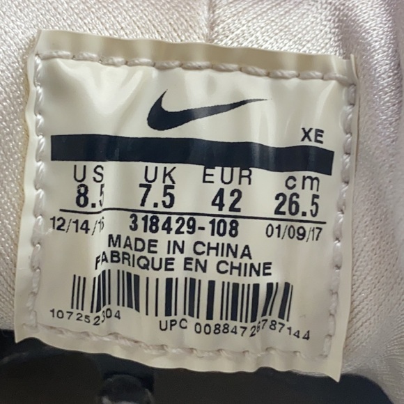 Nike Air Huarache White/Silver Athletic Running Shoes 318429-108 Men's Size 8.5 - Picture 11 of 12